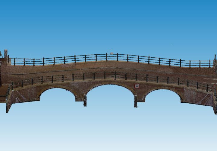 Scannen bruggen in Amsterdam
